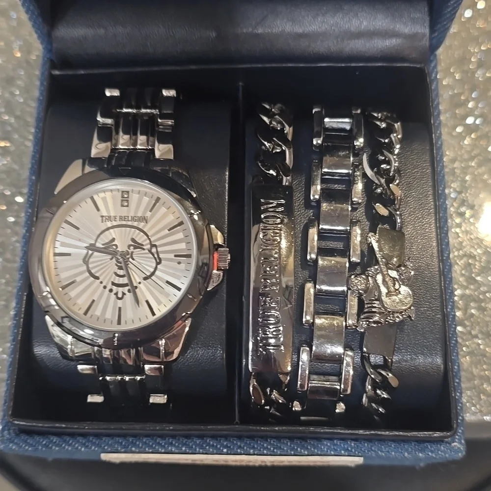True Religion Buddha Guitsr Chronohraph Watch‎ & Bracelet Collection